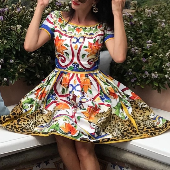 Dolce & Gabbana Dresses & Skirts - Dolce & Gabbana stunning dress